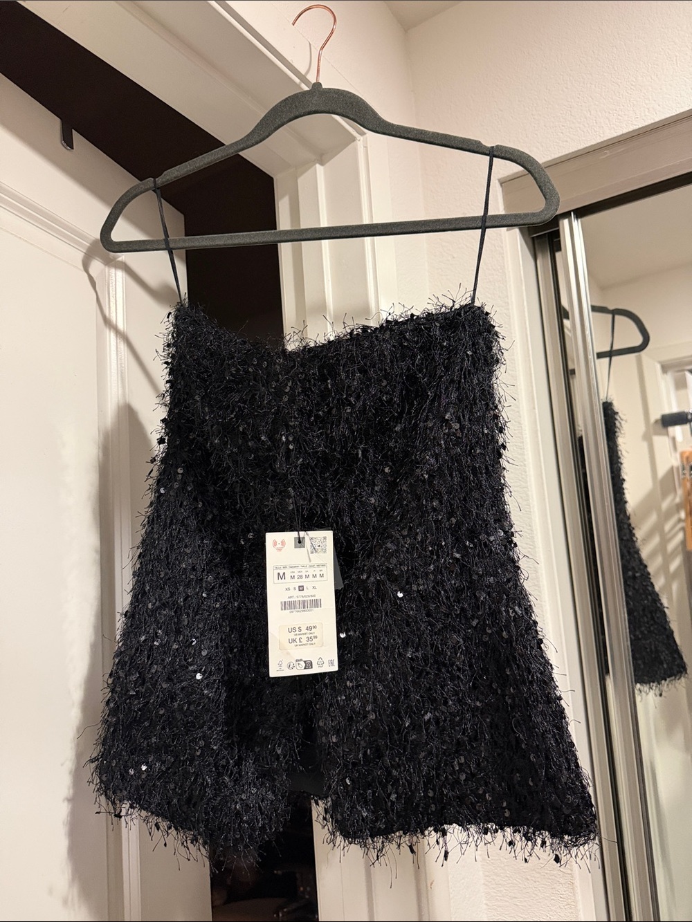 Nwt zara Fuzzy Black Sequin Strapless Top